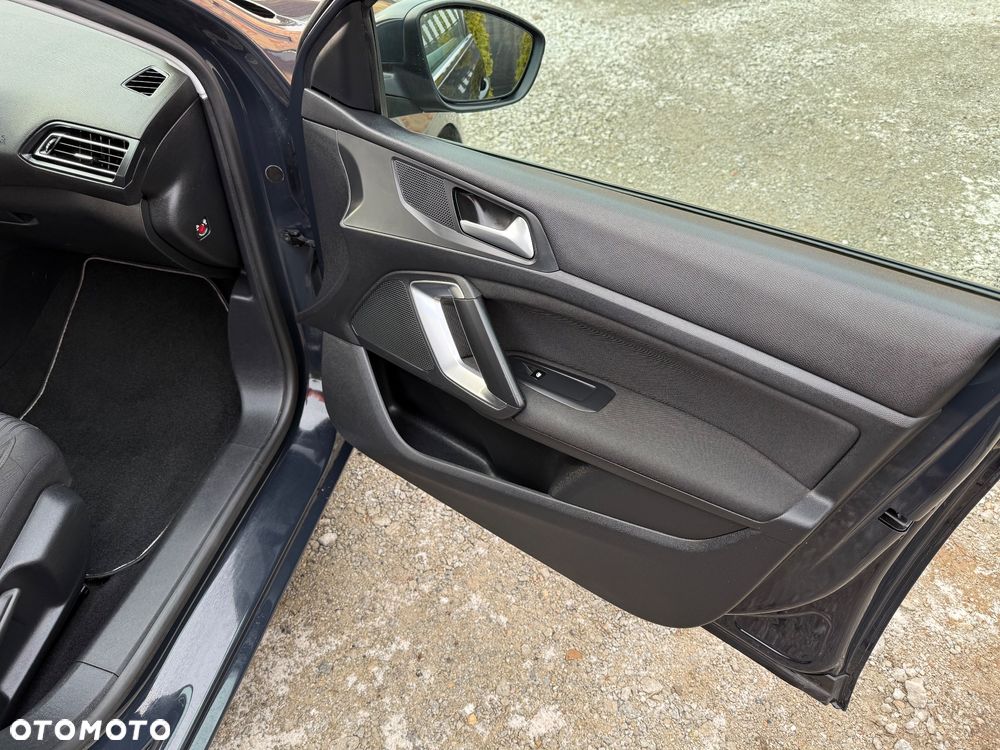 Peugeot 308 1.2 PureTech Active S&S - 27