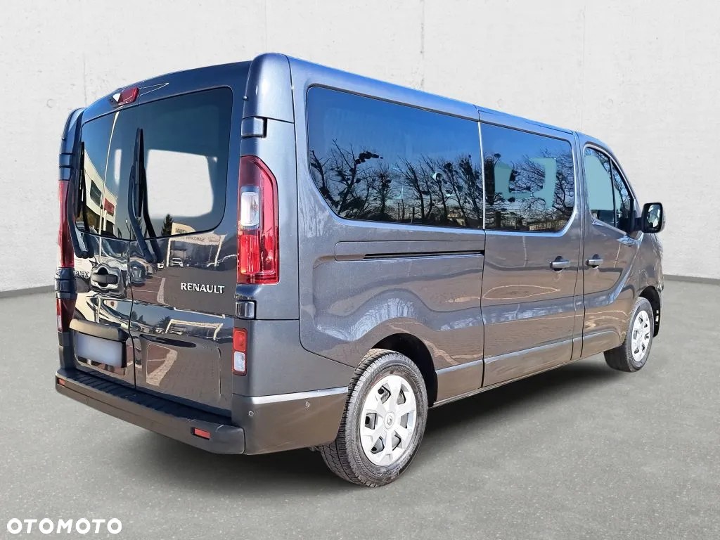 Renault Trafic BUS - 5