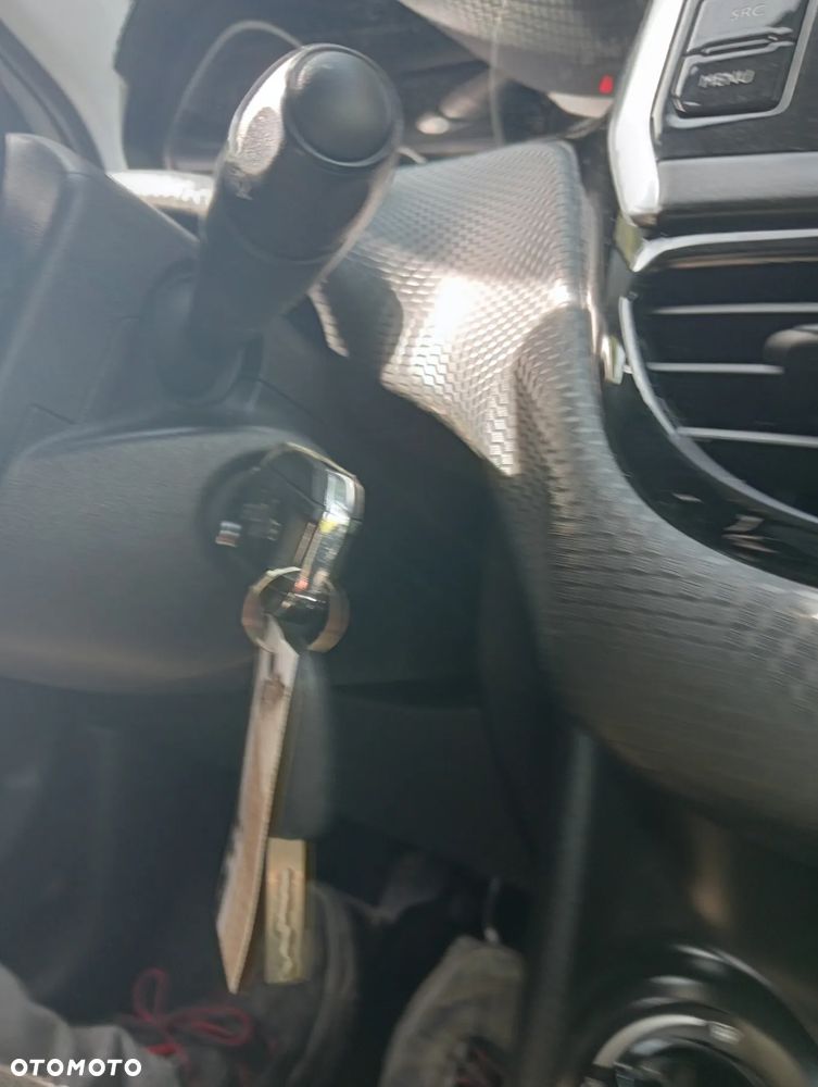 Peugeot 2008 PureTech 82 Style - 26