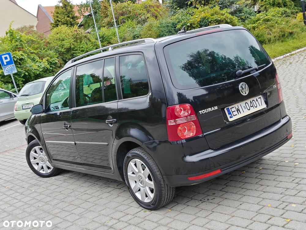 Volkswagen Touran 1.4 TSI Highline Perfectline - 4