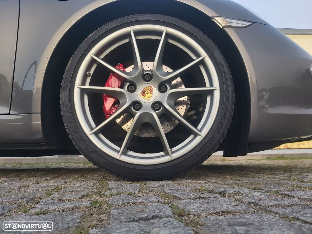 Porsche 911 (991) - 7