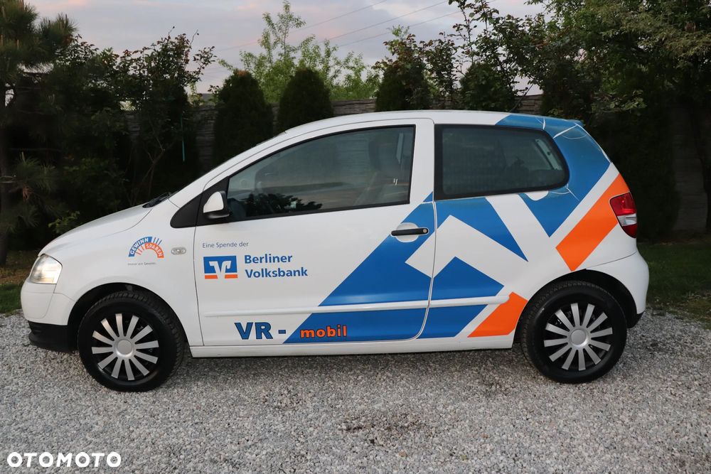 Volkswagen Fox - 2