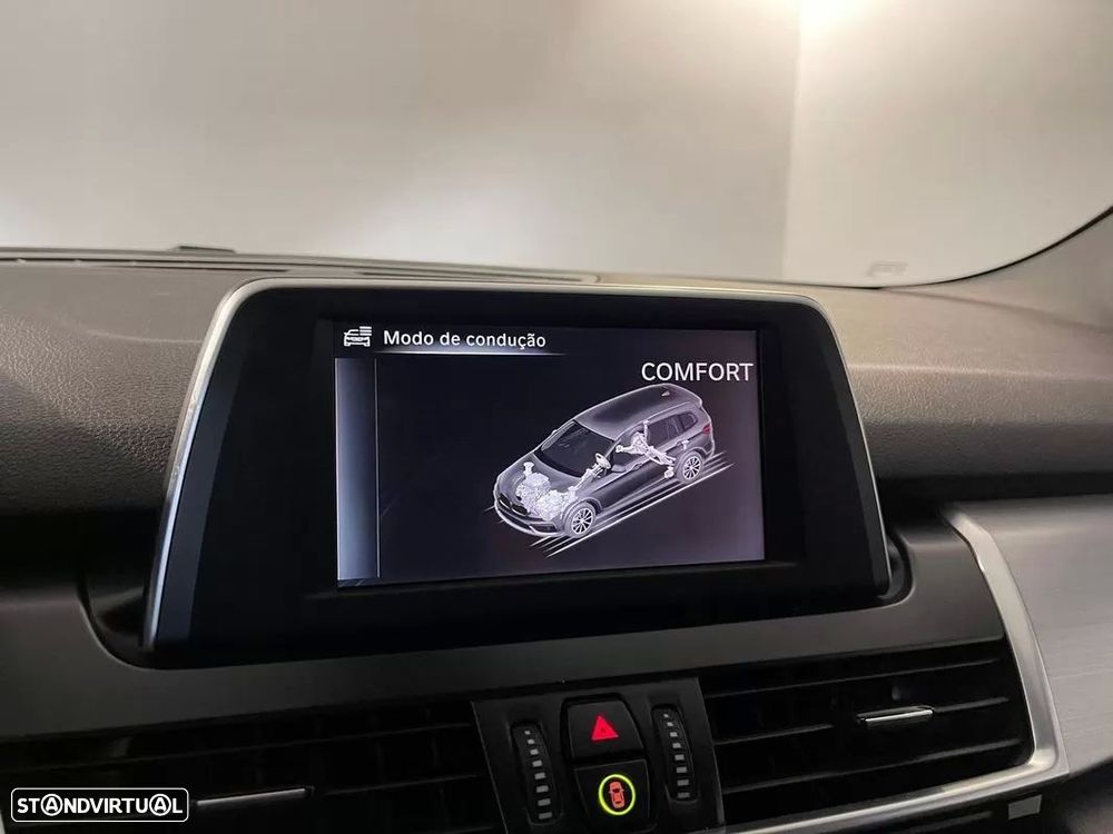 BMW 216 Gran Tourer d 7L Advantage - 27