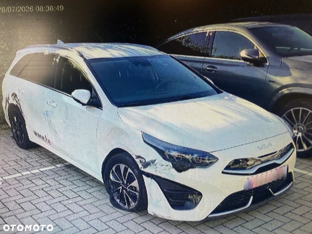 Kia Ceed 1.6 GDI PHEV L Business Line DCT - 1
