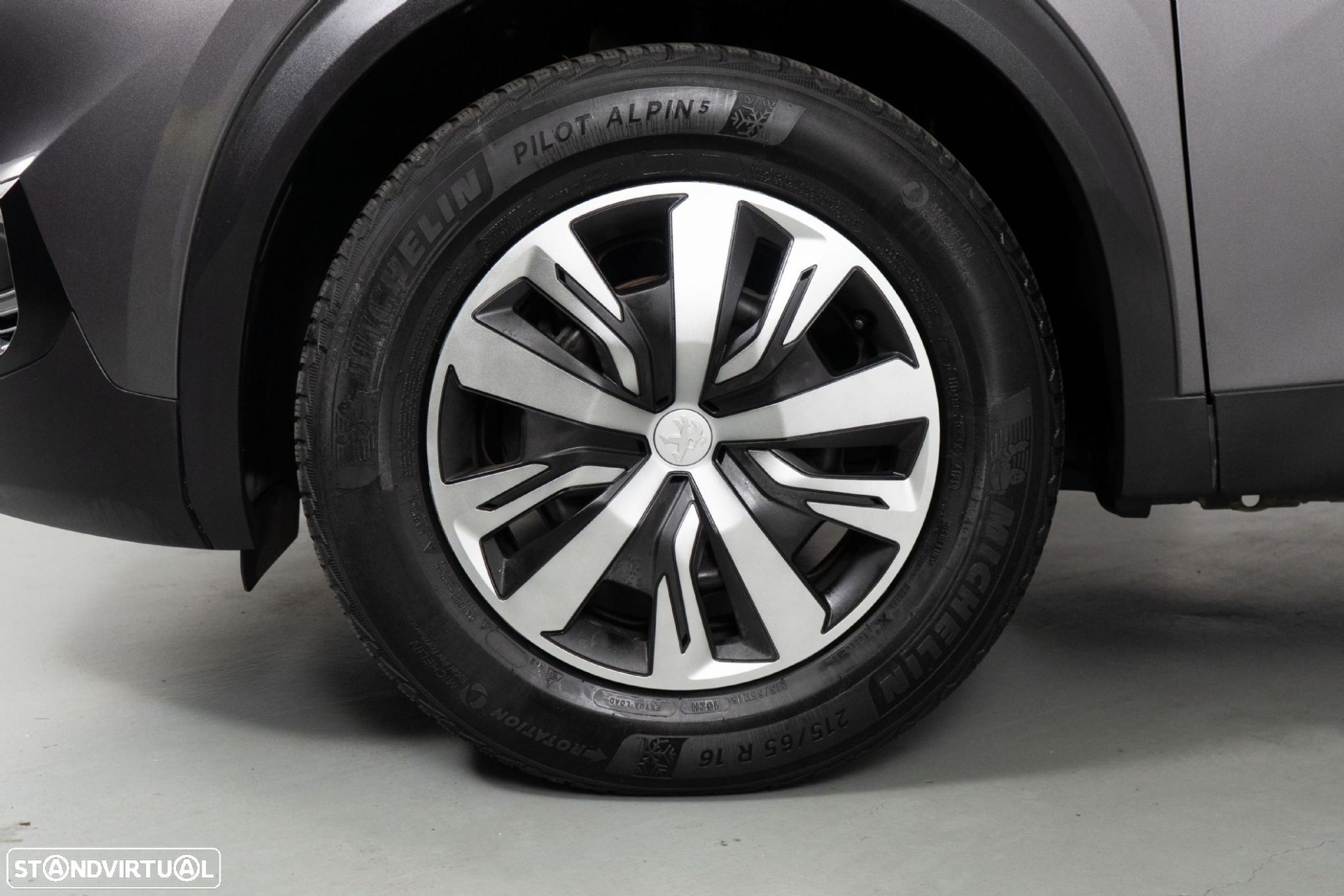 Peugeot 2008 - 18