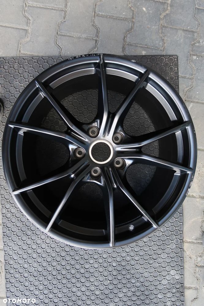 L10/L38 Felga Porsche Boxter 982601025AK 10x20et45 - 1
