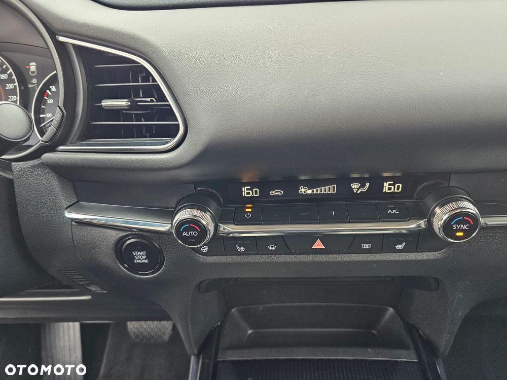 Mazda CX-30 2.0 mHEV Hikari 2WD - 21