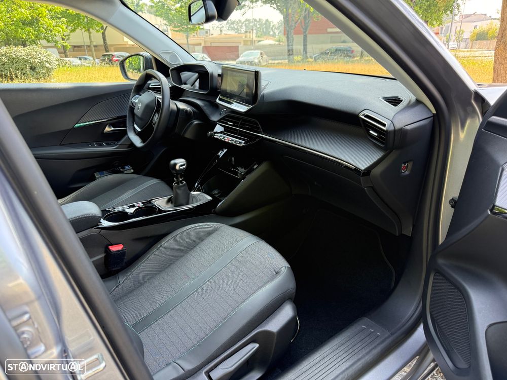 Peugeot 2008 1.2 PureTech Allure Pack - 6