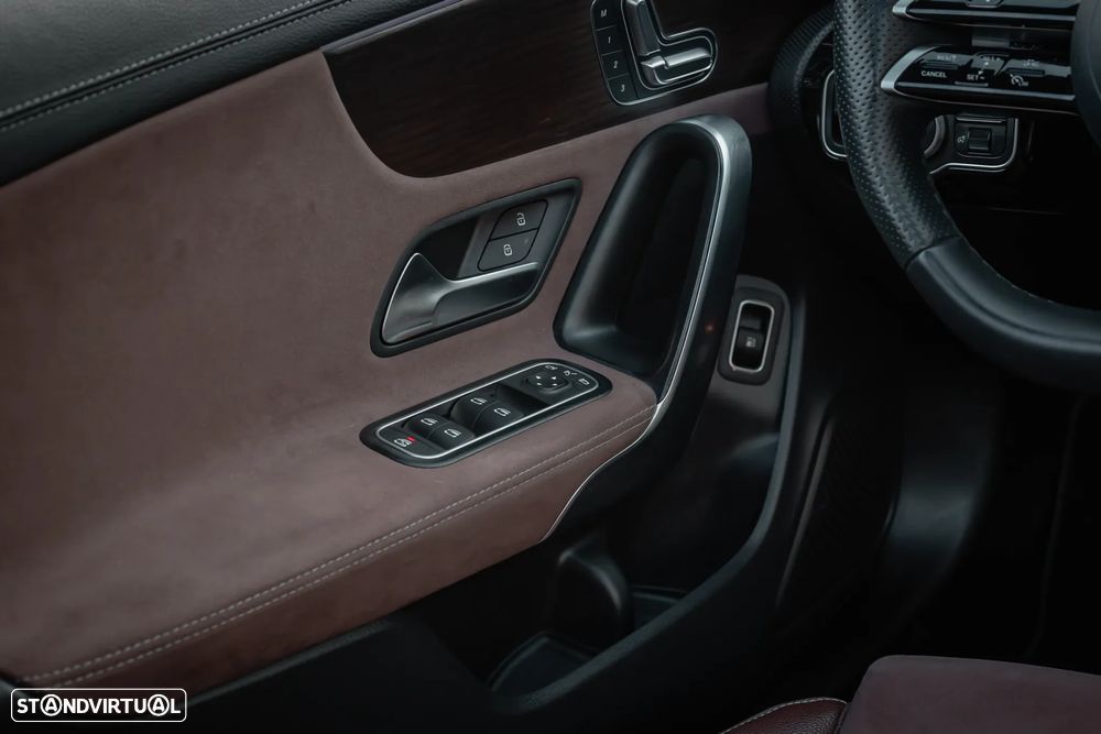 Mercedes-Benz CLA 250 e AMG Line - 14