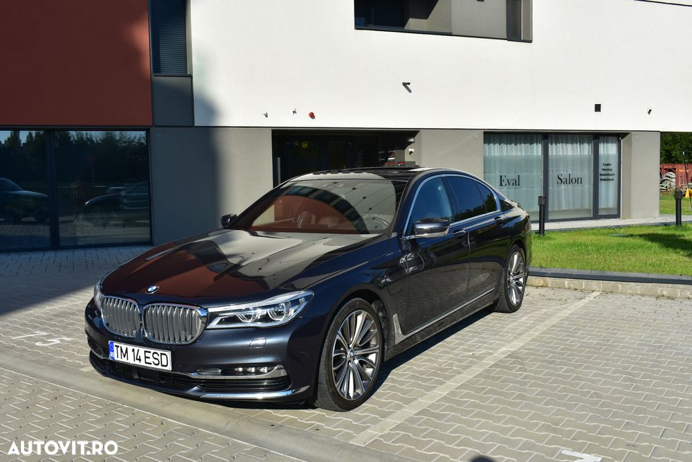 BMW Seria 7 740e iPerformance - 5