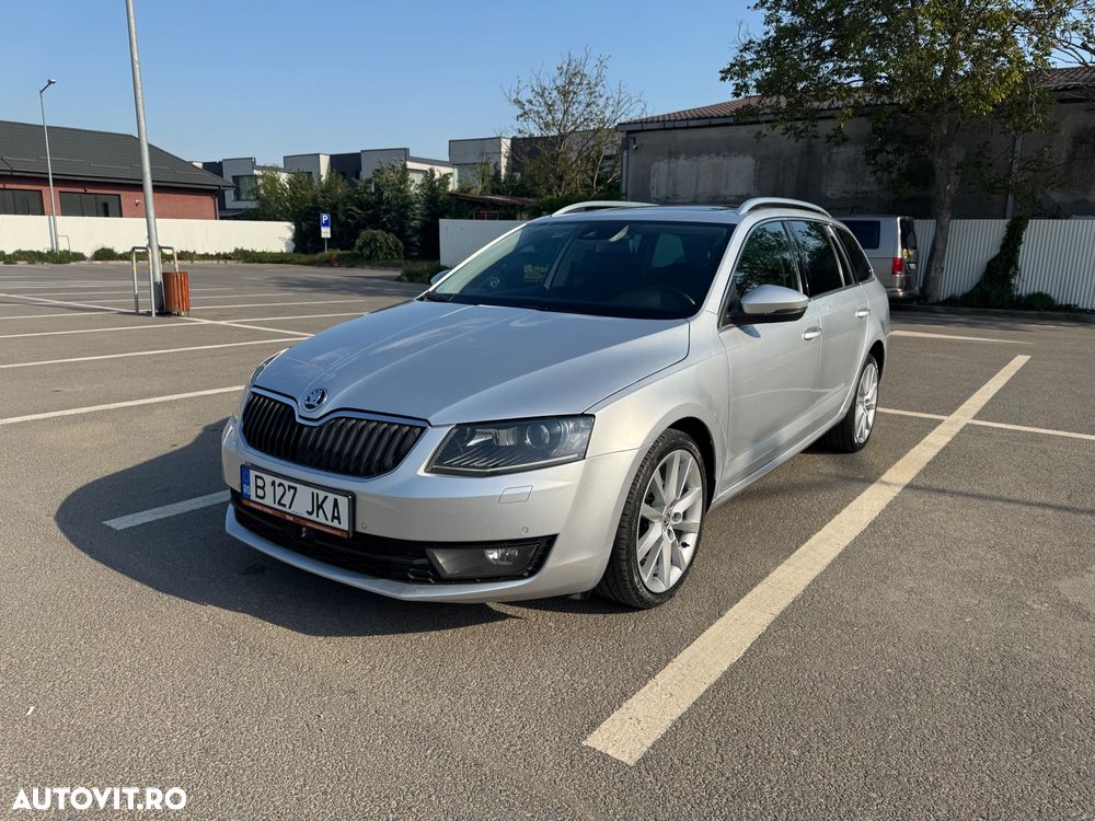 Skoda Octavia 2.0 TDI DSG Style - 1