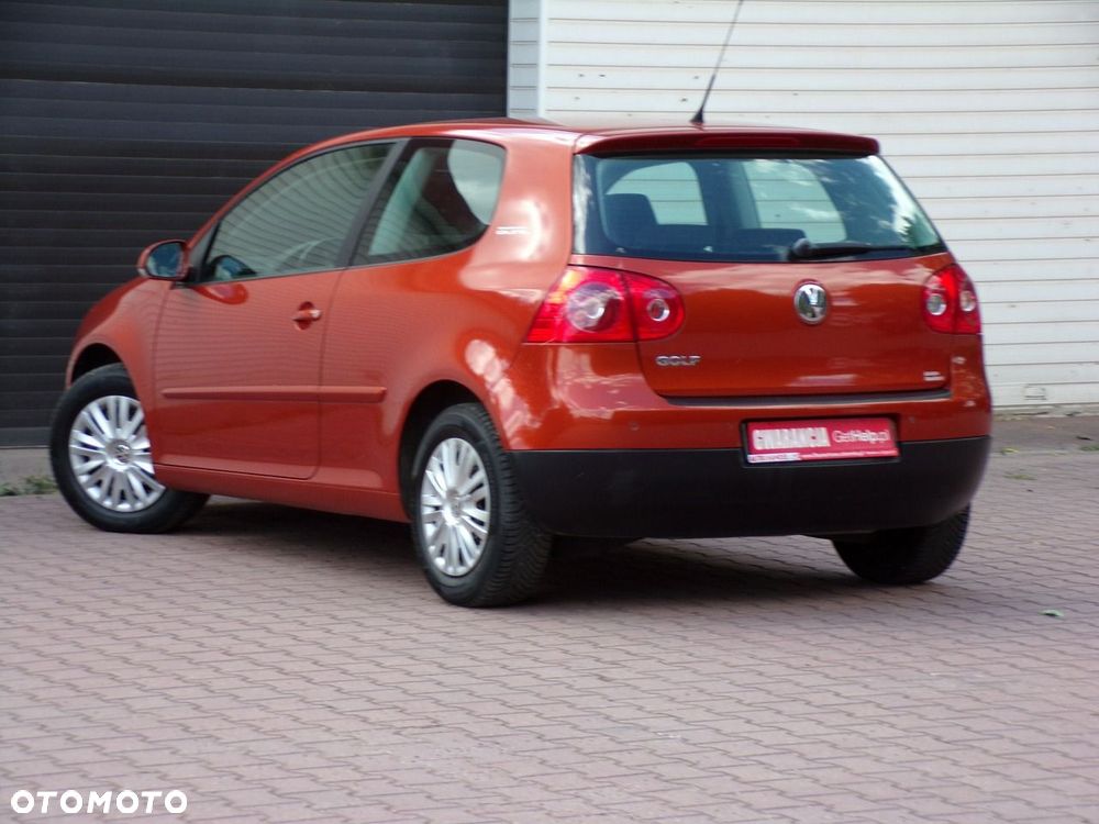 Volkswagen Golf - 14
