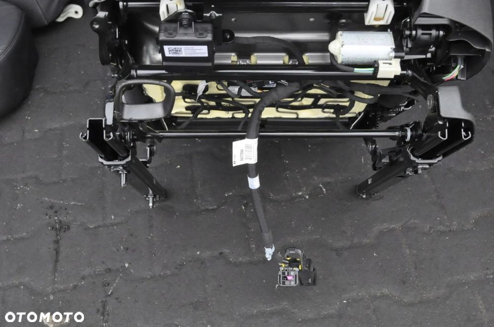 OPEL INSIGNIA B HB FOTELE SIEDZENIA KOMPLET FOTELI - 16