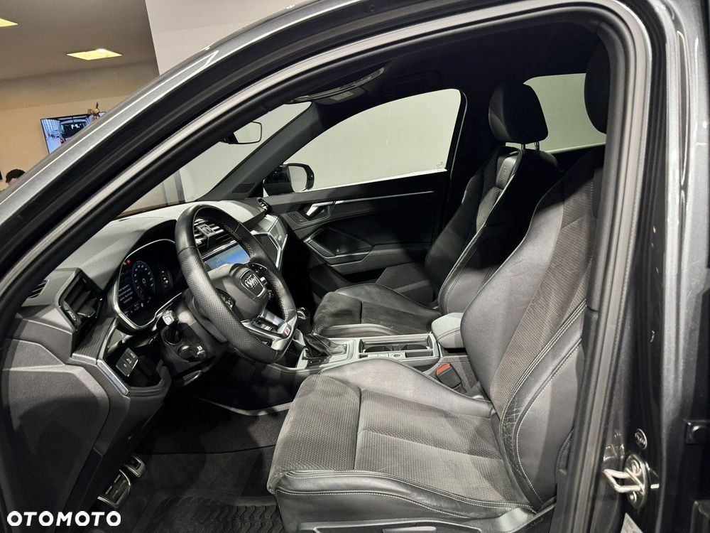 Audi Q3 Sportback - 18