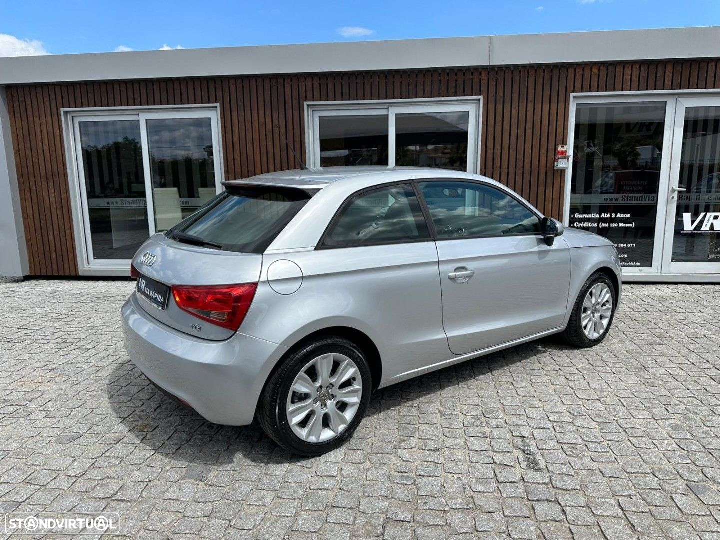Audi A1 1.6 TDI Advance - 32