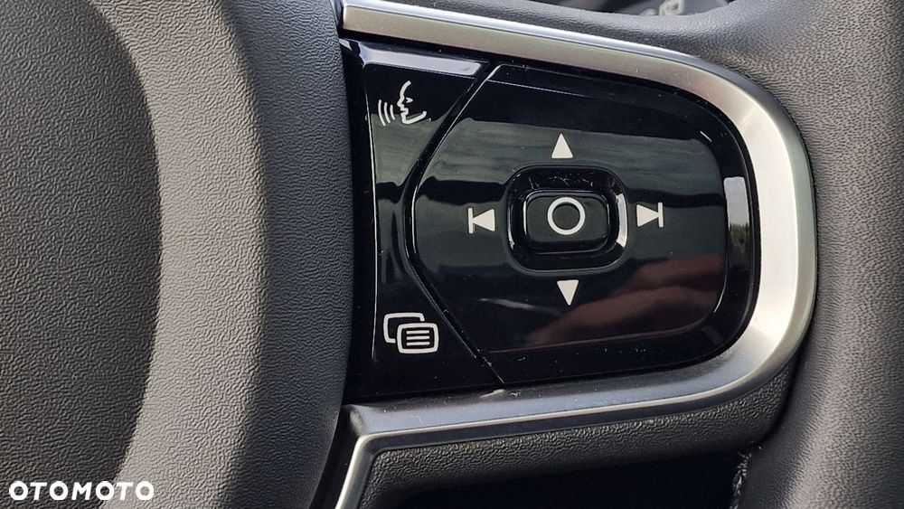 Volvo V60 Cross Country - 27