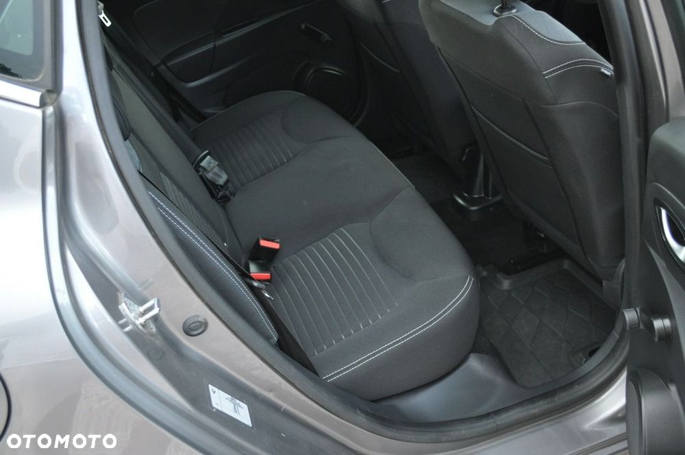 Renault Clio 1.2 TCe Limited EDC - 30