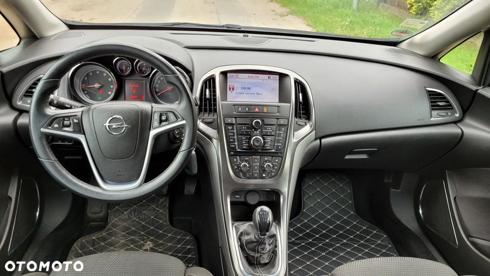 Opel Astra 1.4 Turbo - 23