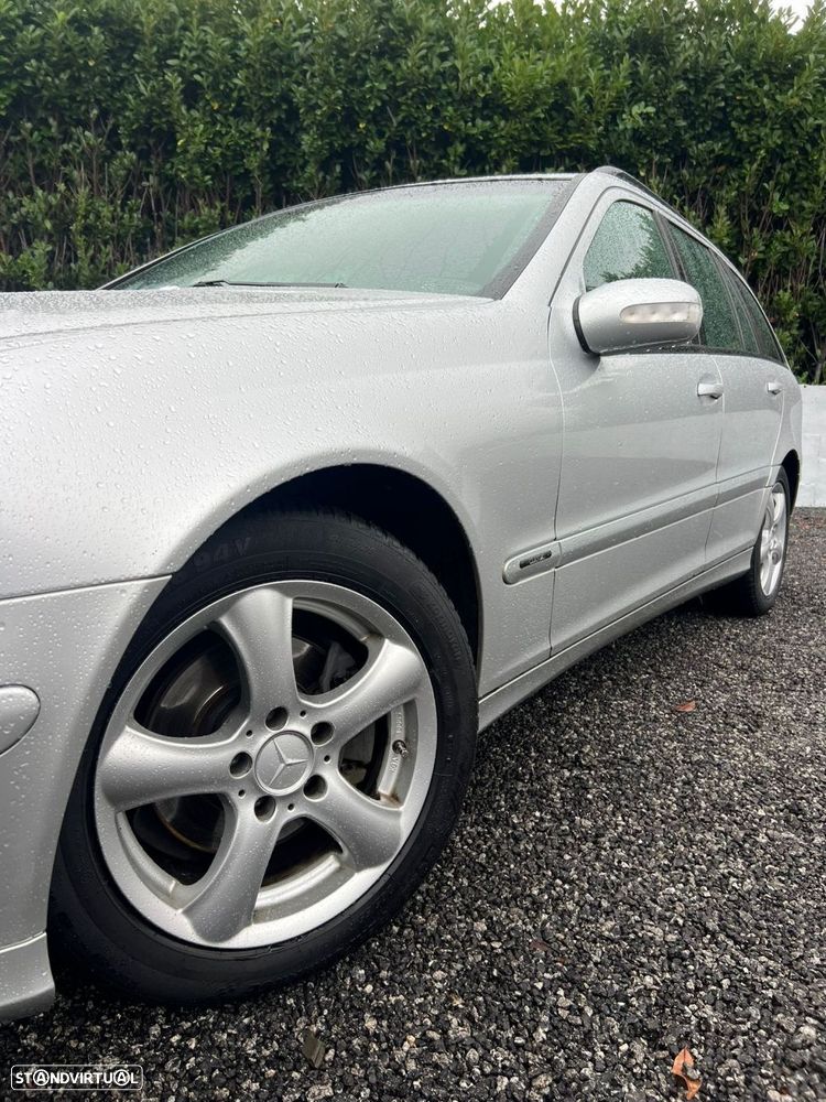 Mercedes-Benz C 220 - 27