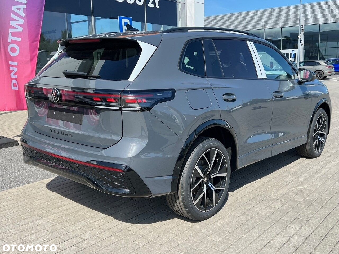 Volkswagen Tiguan - 6