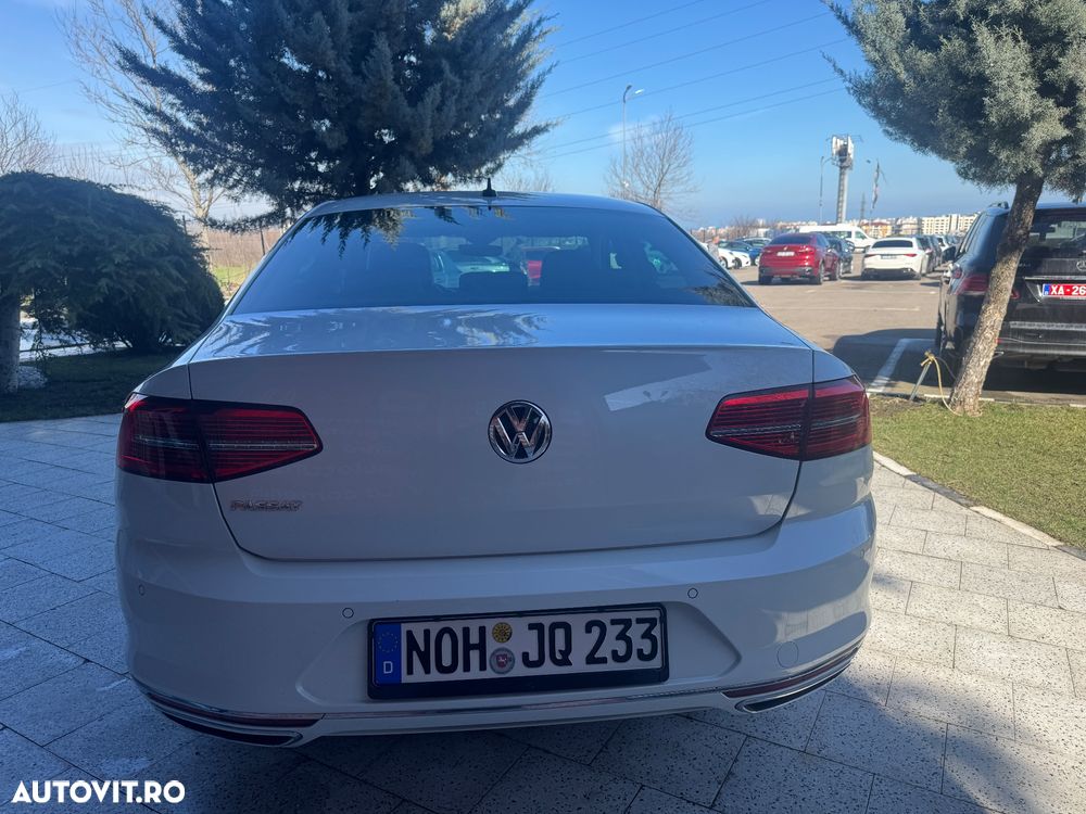 Volkswagen Passat 2.0 TDI SCR DSG 4Motion Business - 22
