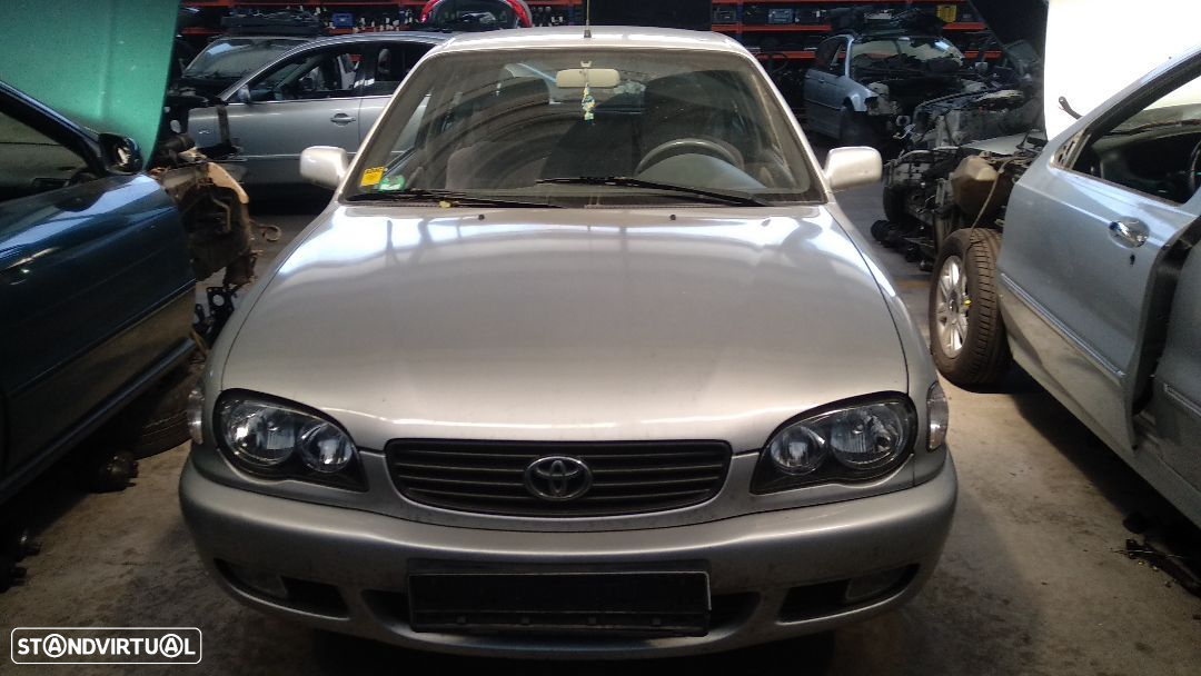 Quadrante Toyota Corolla E11 2.0 D-4D de 2001 - 4