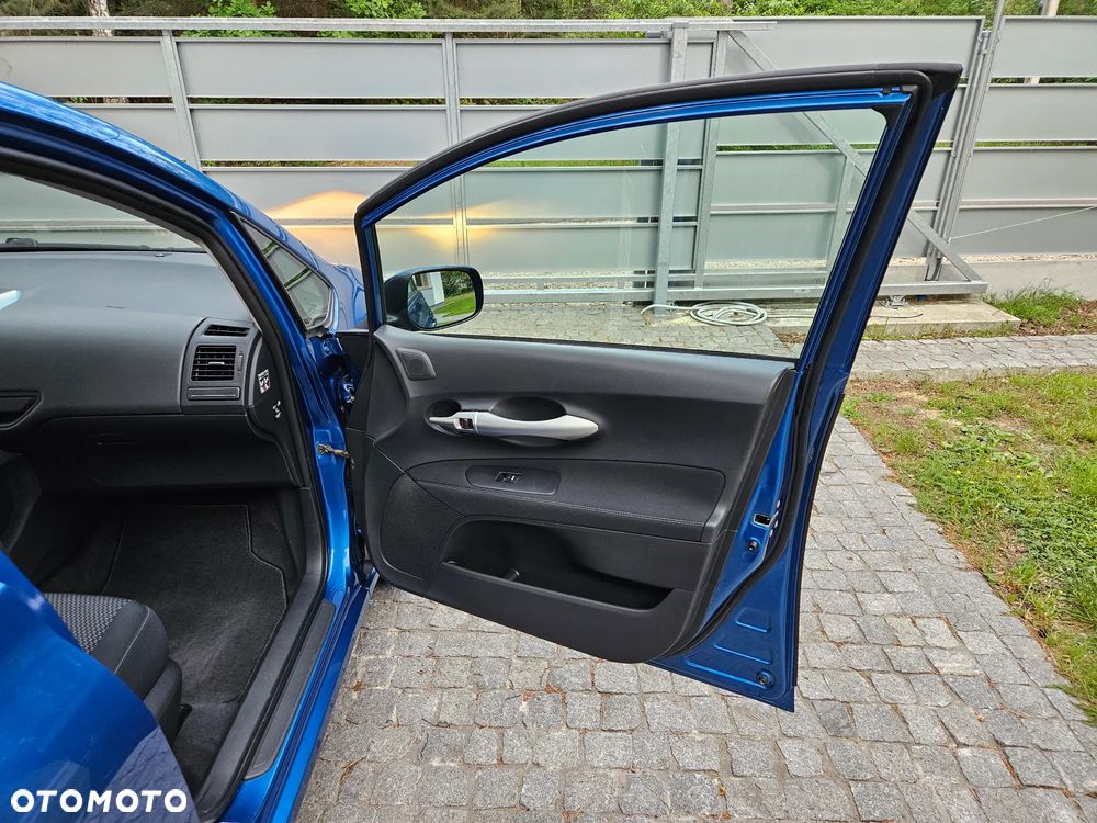 Toyota Auris 1.6 Sol - 19