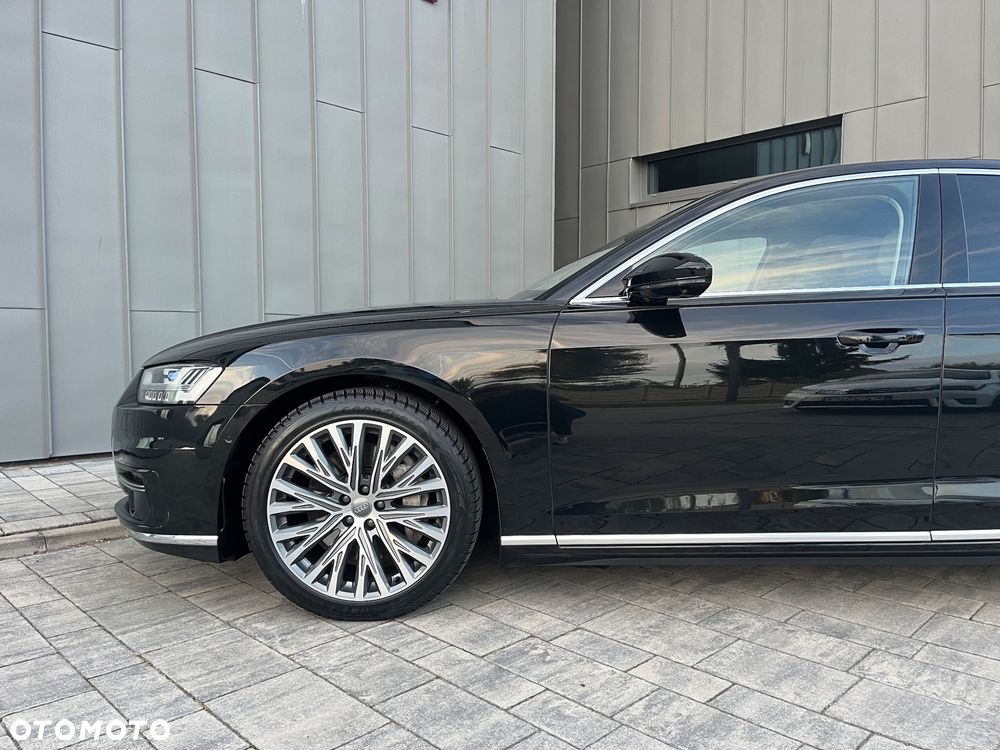 Audi A8 55 TFSI mHEV Quattro Tiptr - 12