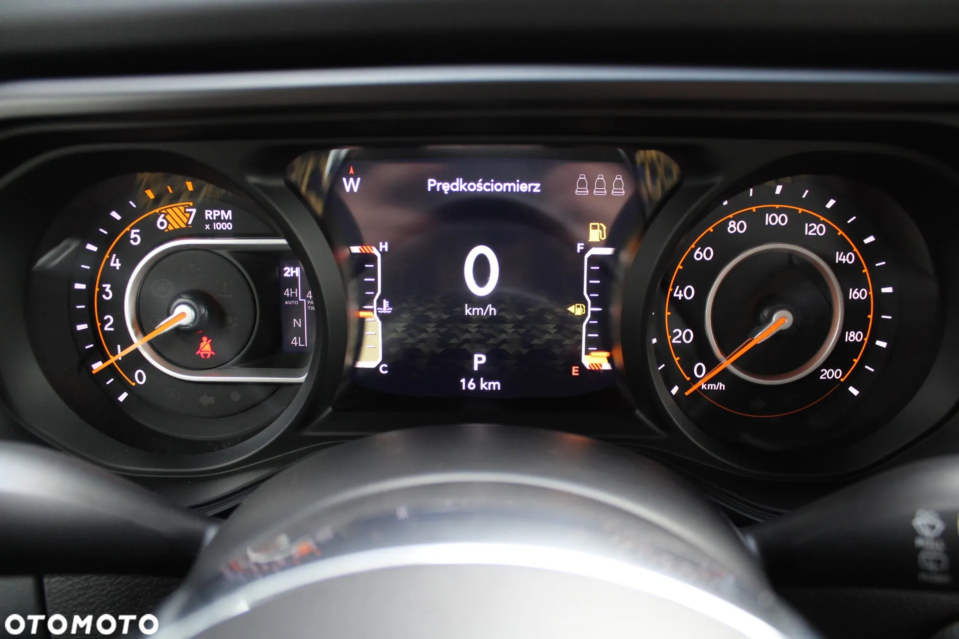 Jeep Wrangler Unlimited GME 2.0 Turbo Sahara - 14