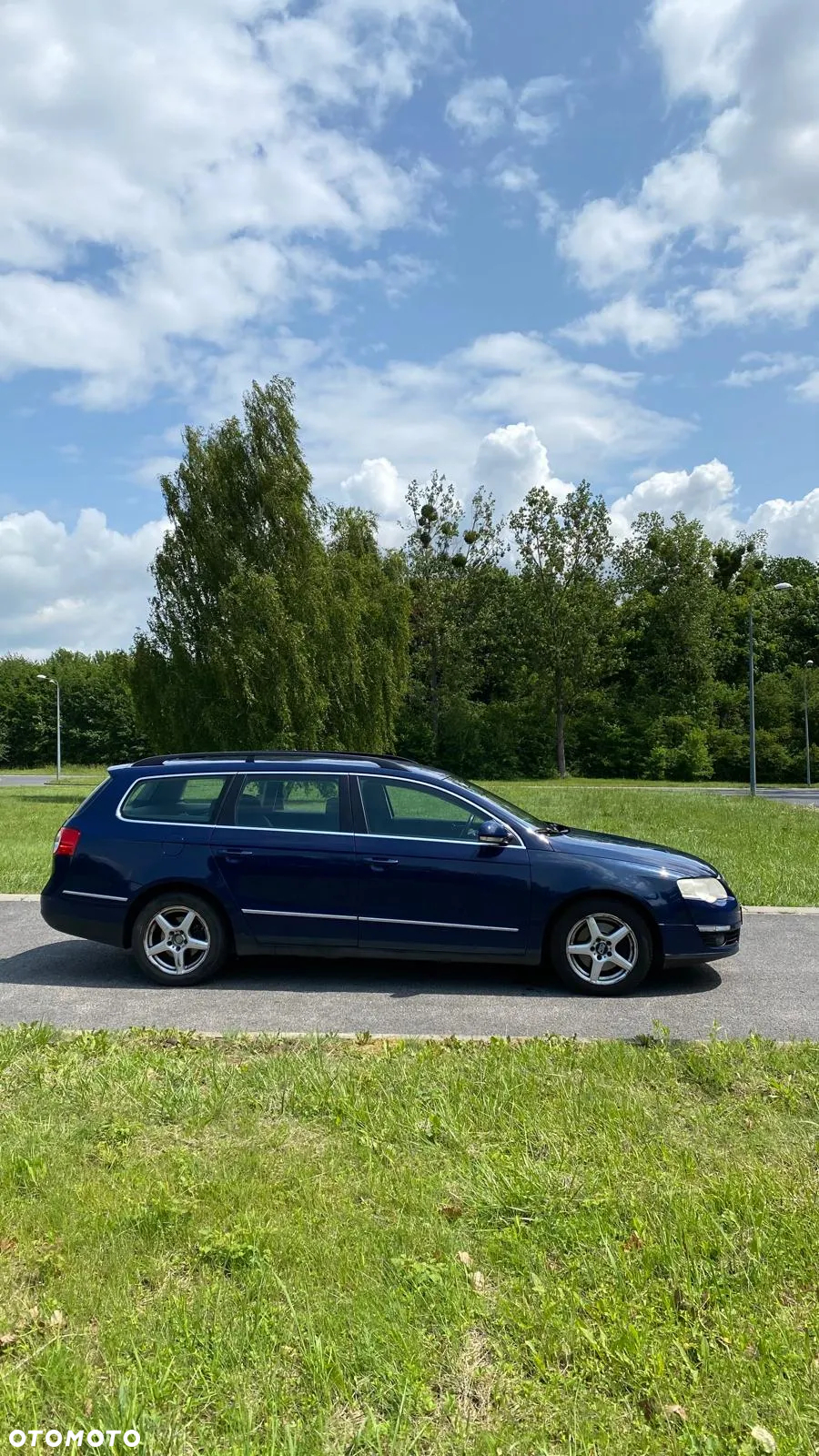Volkswagen Passat 1.9 TDI Comfortline - 4