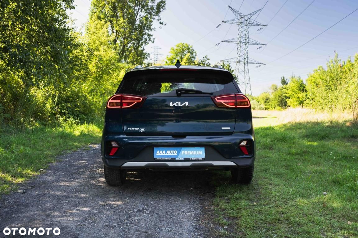 Kia Niro - 11