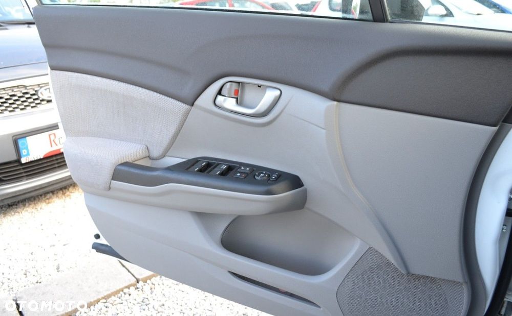 Honda Civic - 30