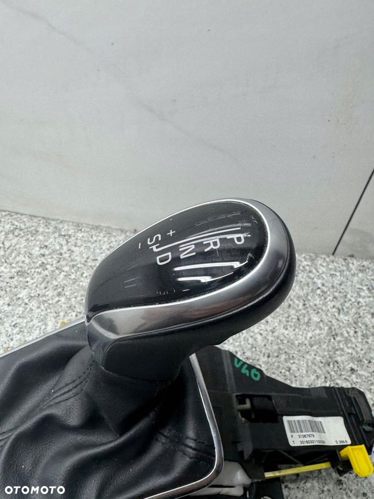 wybierak lewarek gałka zmiany biegów volvo v40 ii 2012-2018r 31367679 - 6