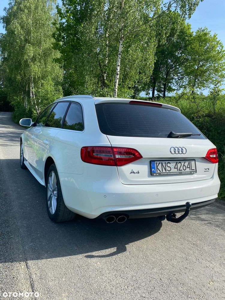 Audi A4 Avant 2.0 TDI DPF quattro S tronic Ambiente - 9