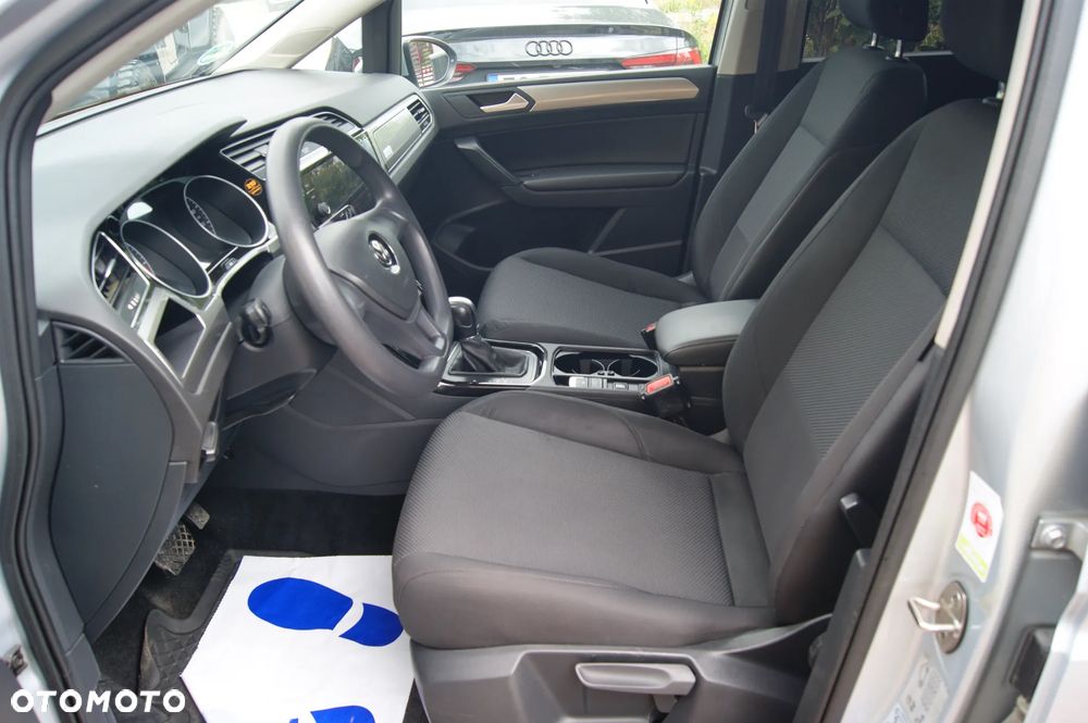 Volkswagen Touran 2.0 TDI SCR DSG Comfortline - 12