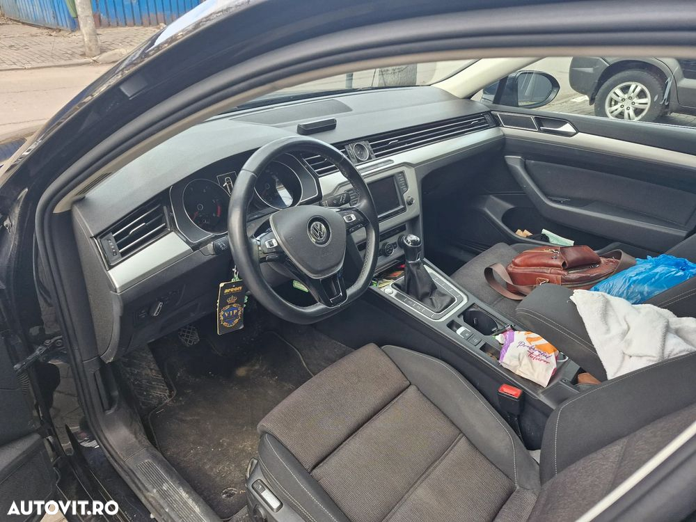 Volkswagen Passat Variant 2.0 TDI Comfortline - 5