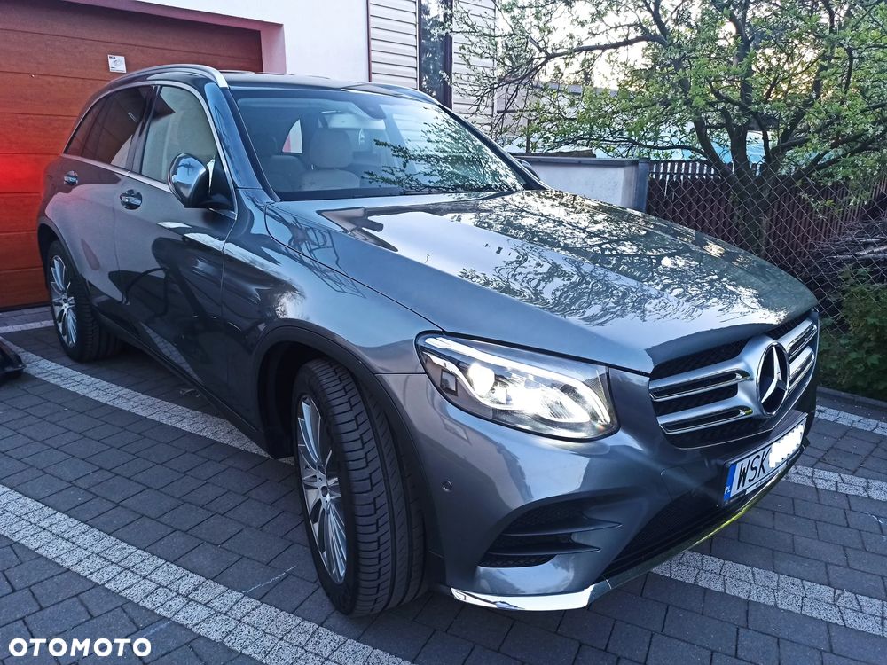 Mercedes-Benz GLC - 25