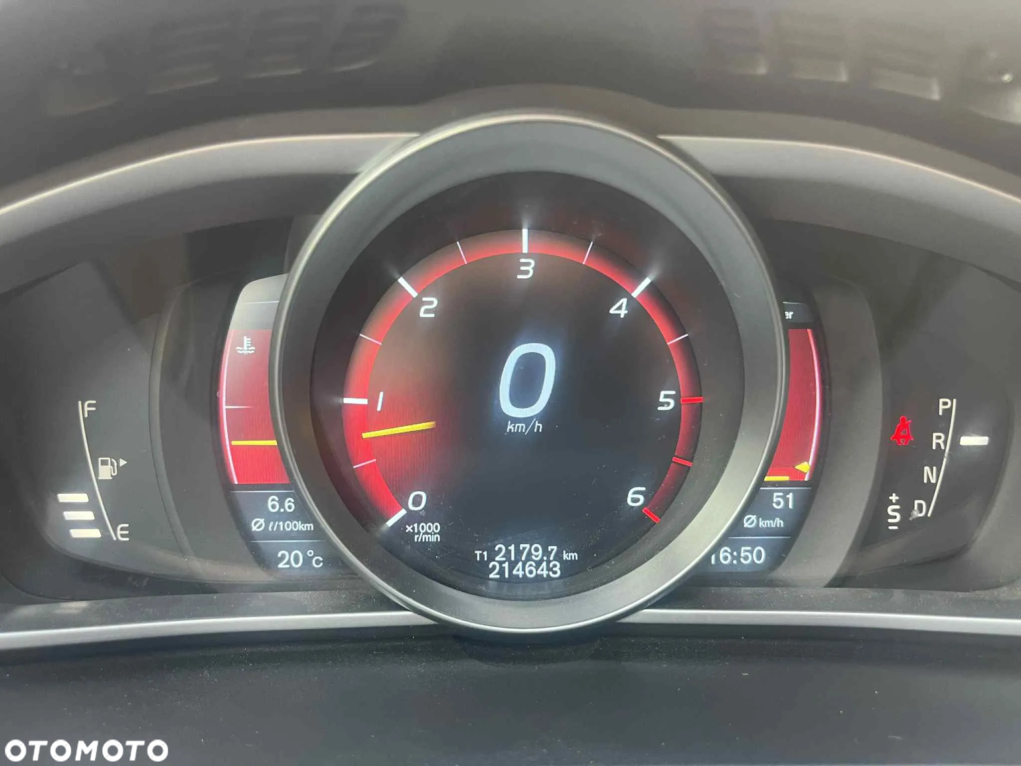 Volvo V40 D3 Base - 5