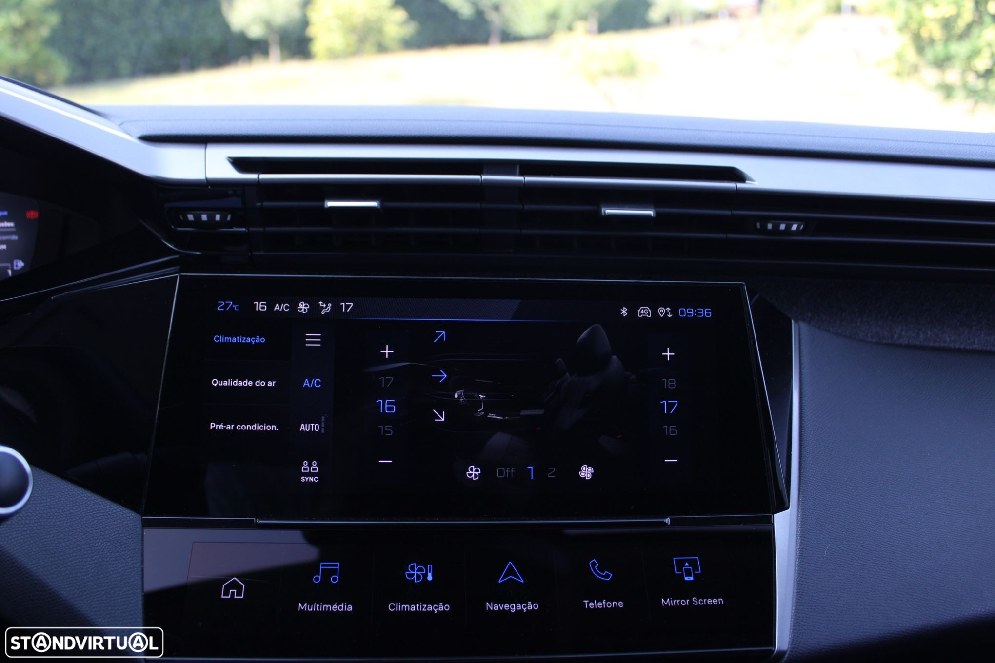Peugeot 408 1.6 Hybrid Allure e-EAT8 - 8