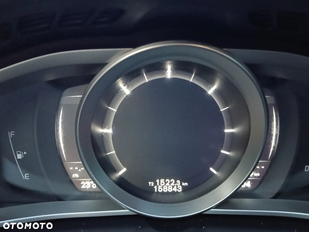 Volvo V40 Cross Country D3 Drive-E SCR Momentum - 15