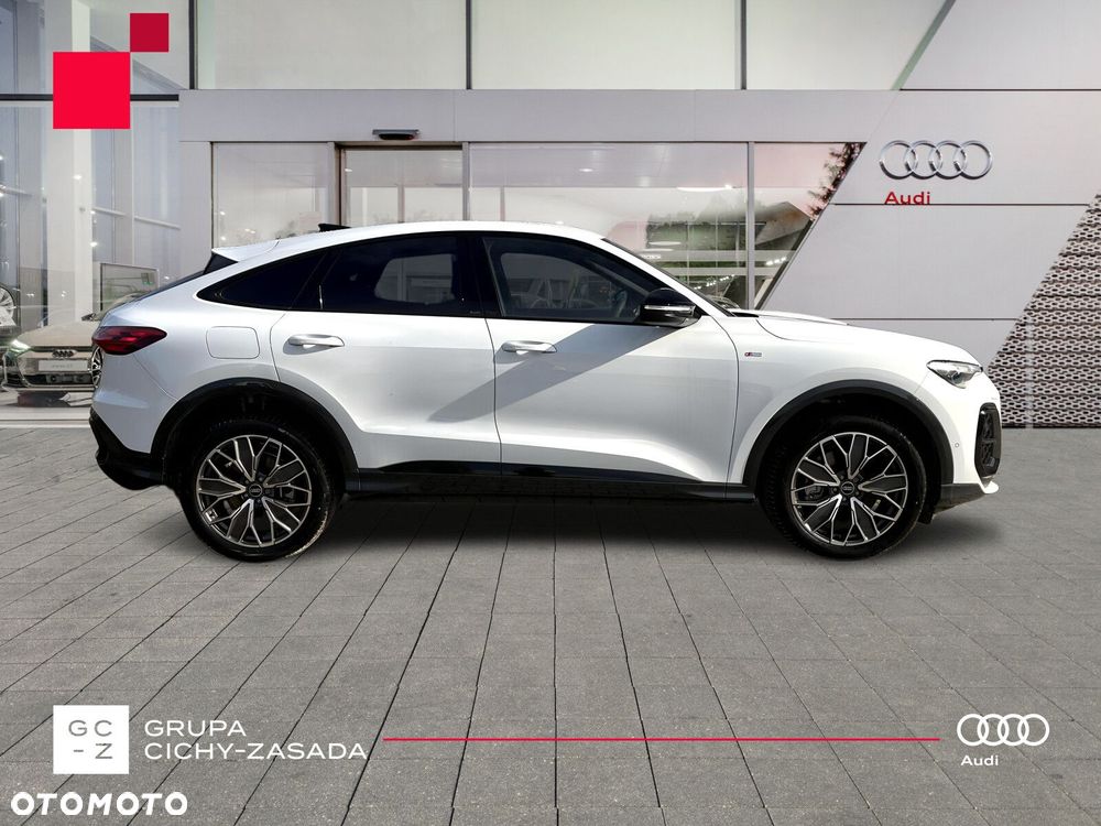 Audi Q5 Sportback - 6