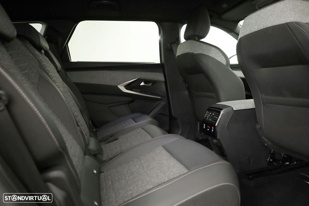 Peugeot 5008 1.2 Hybrid Allure e-DCS6 - 20