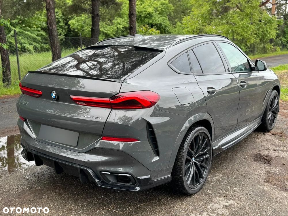 BMW X6 - 25