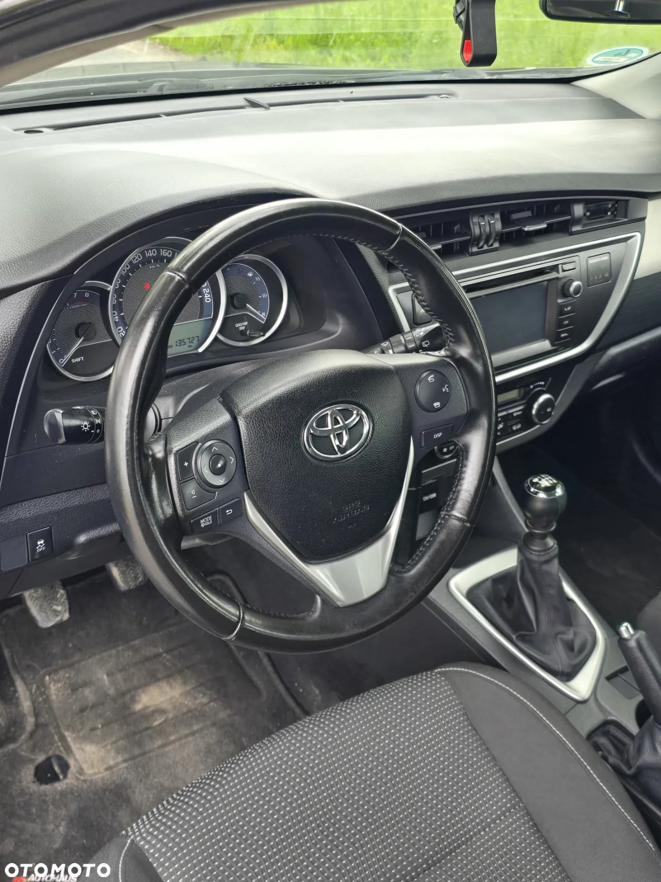 Toyota Auris 1.6 Premium - 15