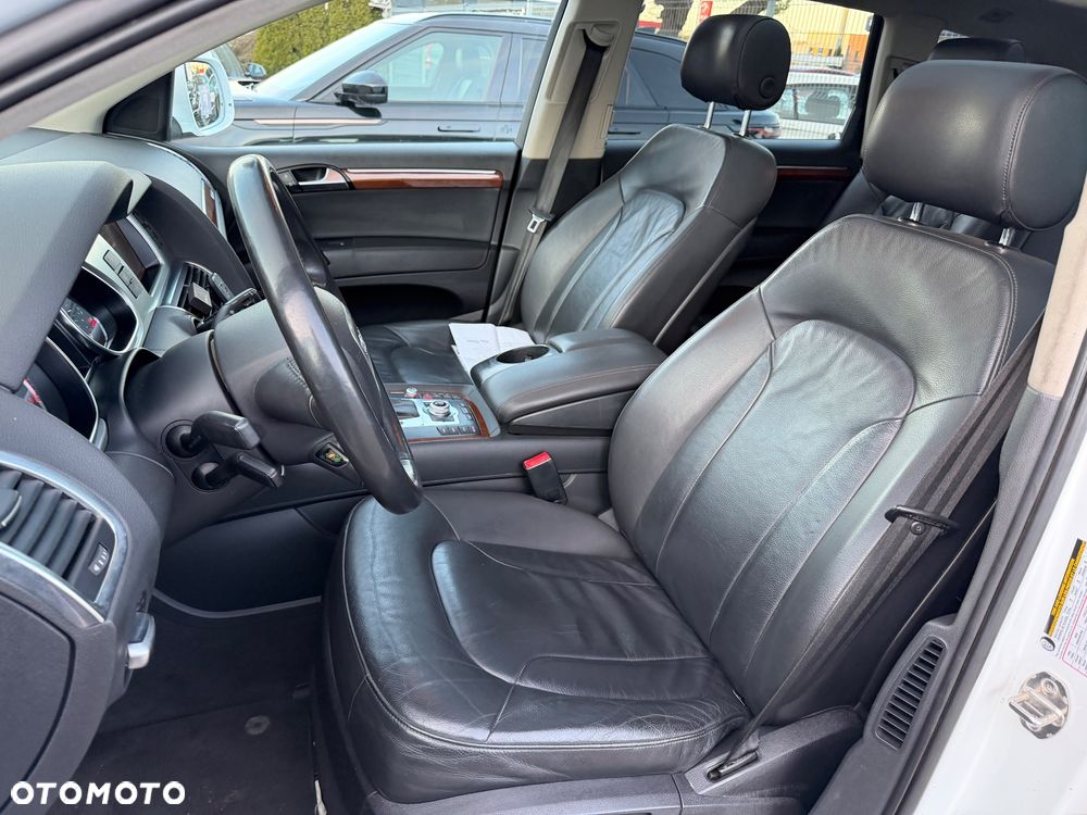Audi Q7 - 24