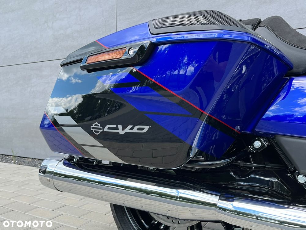 Harley-Davidson CVO Street Glide - 9