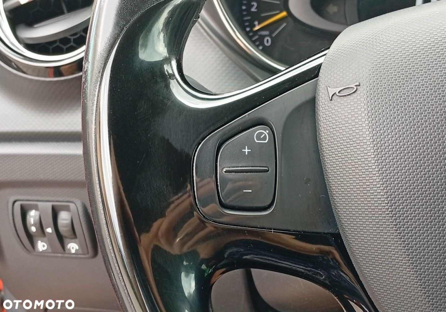 Renault Captur - 34