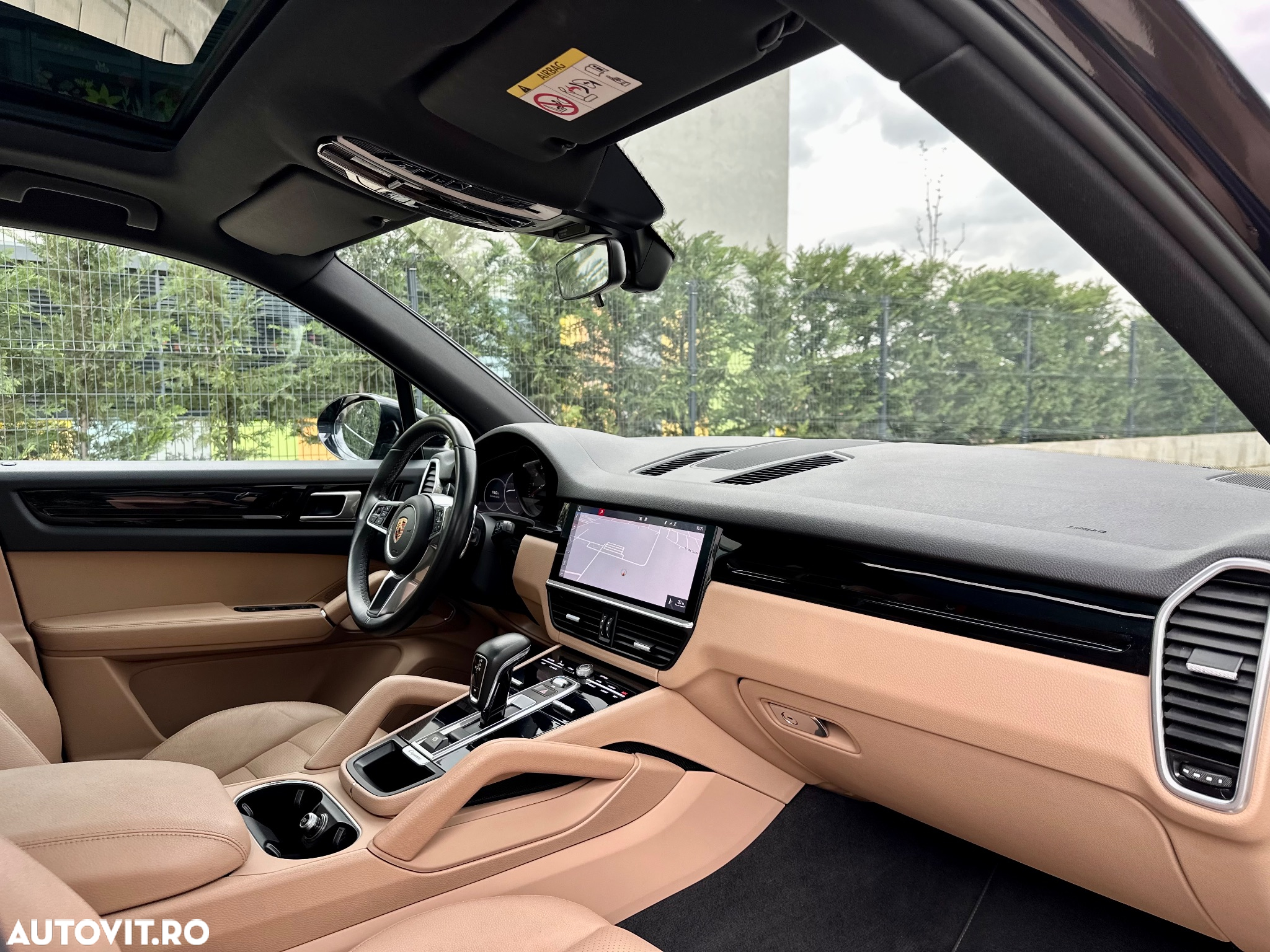 Porsche Cayenne Standard - 9