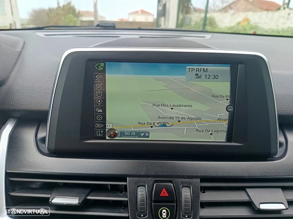 BMW 218 Active Tourer - 28