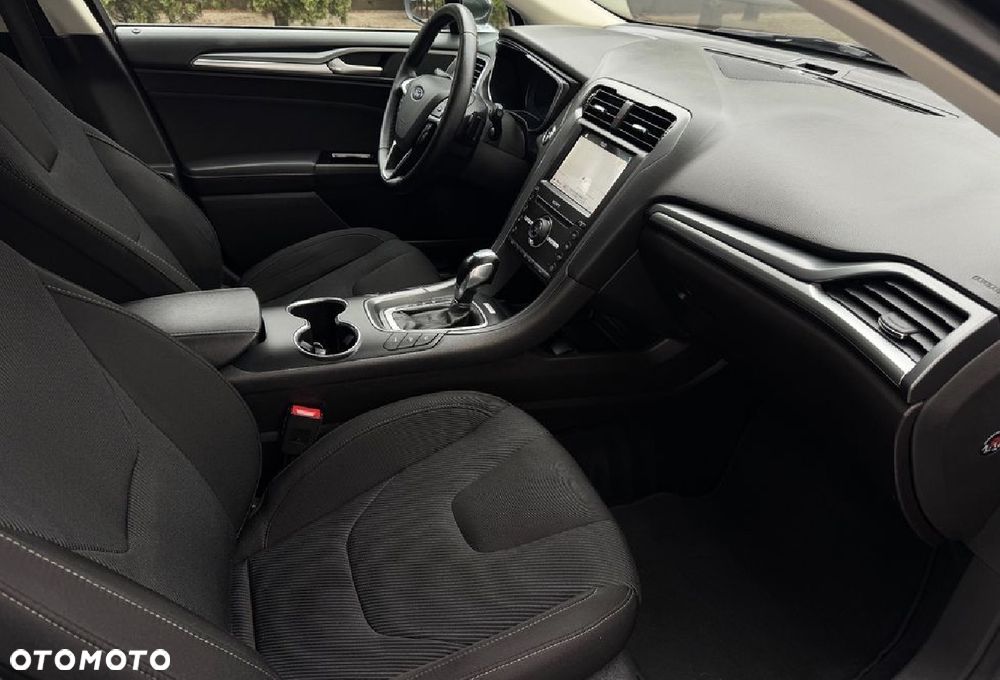 Ford Mondeo 2.0 EcoBlue Titanium - 17